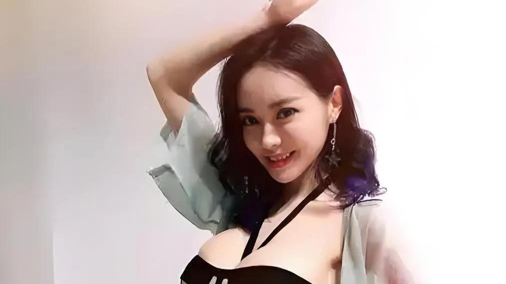 潘春春核弹级身材，这样的身材在现实中是存在的，以下是具体分析