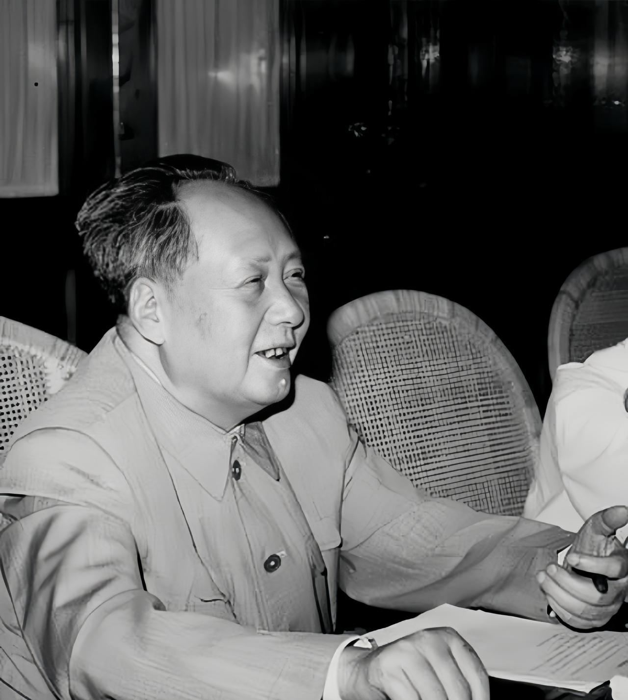 60年代，李敏去老家扫墓，回来就对毛主席说有人骂他，工作人员一听就急了，说这肯定