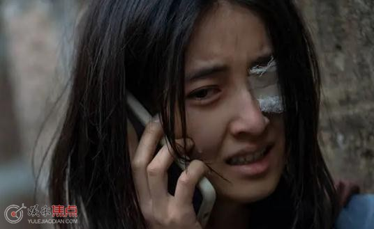   终于刷完了《下一个台风》。这是一部女性电影，电影的宣传标题「谁曽看过玫瑰为花