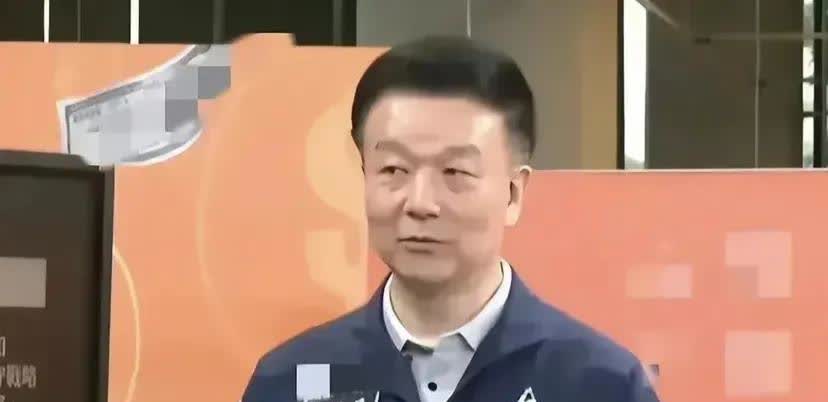 难道你是从德云社出来的吗？
台退役少将于北辰，在参加一档综艺节目时的一些搞笑言
