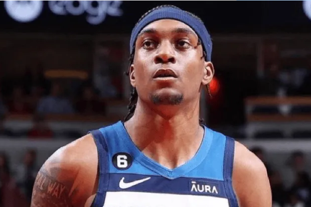 NBA常规赛，森林狼125-109战胜篮网。
本场比赛，杰登-麦克丹尼尔斯出场2