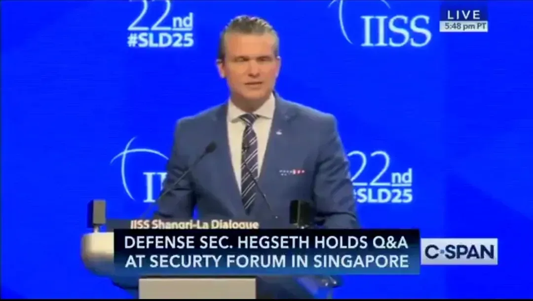 美国防长赫格塞思6月24日在美国国会听证会上声称：
中国被视为逐步加剧的安全挑战
