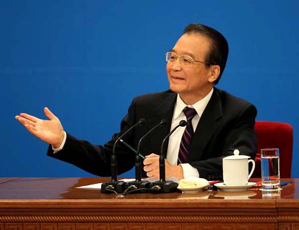 温家宝说：中南海的大门是面向广大群众的