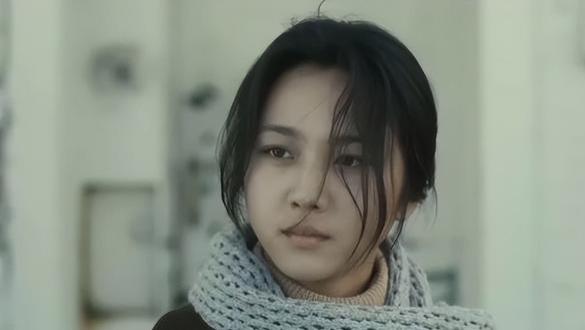 一场闹剧揭穿汤唯退圈真相，张柏芝并非唯一受害者