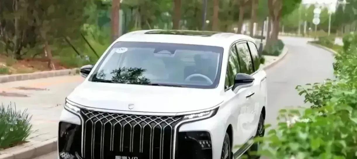 全国车企排名前五：
第一名：上汽集团
第二名：东风汽车
第三名：中国一汽
第四名