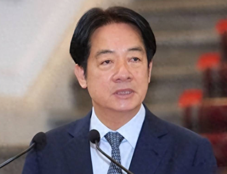 8月1日，美国宣布对台湾地区征收20%的关税。此消息传到台湾岛内，赖清德遭到了一