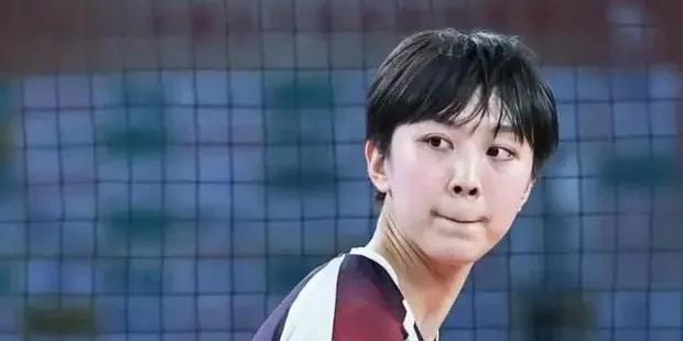 女排精英赛落幕，8支球队-最终战绩如下
冠军：天津女排（主教练陈方）
亚军：上海