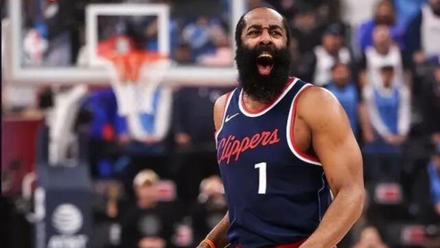 狂轰61分+爆砍55分！36岁哈登打脸全联盟：谁说他老了