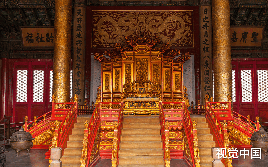 被继妹顶替王妃之位，我联手太子布下大局