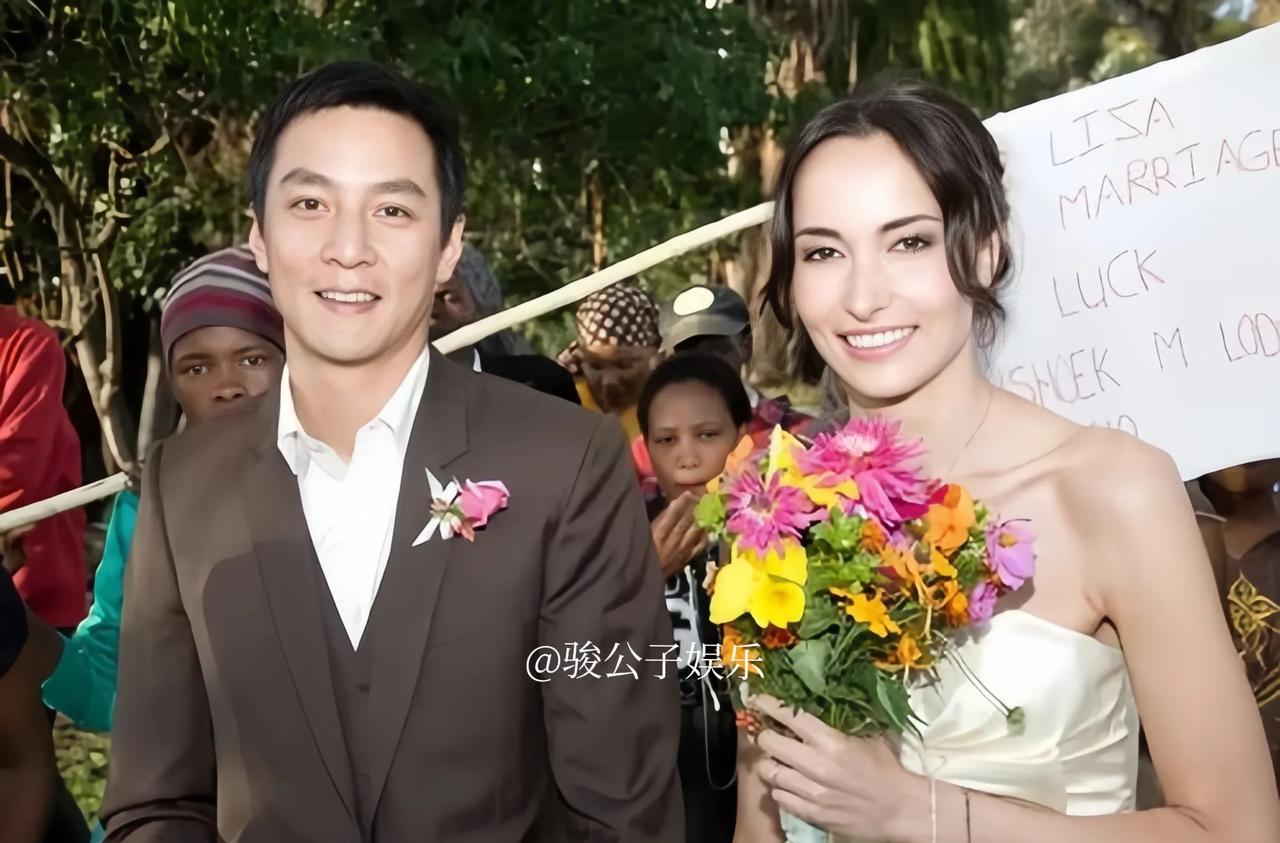 吳彥祖为老婆Lisa庆祝生日啦！他在社交媒体上分享说：“Lisa生日那天早上，我