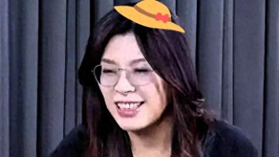 47%对29%！新北民调撕开遮羞布，郑丽文下亖线，侯友宜还能撑多久