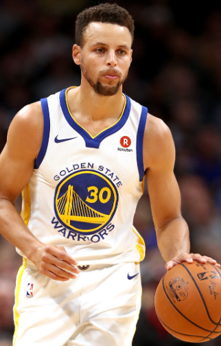 谁能得分？谁能抗球权? 库里得高分！所以，交易前，勇士想要赢，还得库里抗球权！