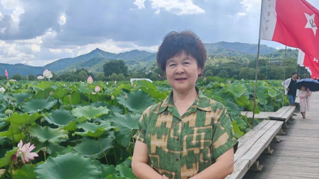 『庆元旦 迎新春 』——2026著名画家·郭雯专题报道