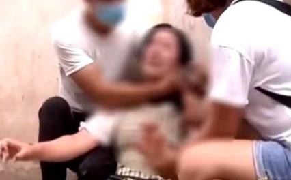 “欠你的钱已经肉偿给你老公了！”2021年郑州一女子借了闺蜜40多万，没成想，当