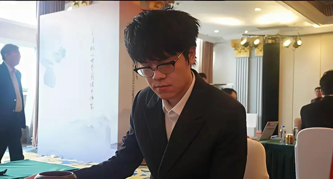 大家猜一猜：这一次老公杯，卡子哥能不能再次夺冠？#杯预测#