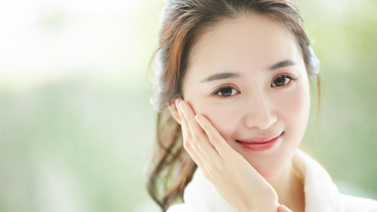 为什么会出现干燥肌？干燥肌要怎么选择护肤品！