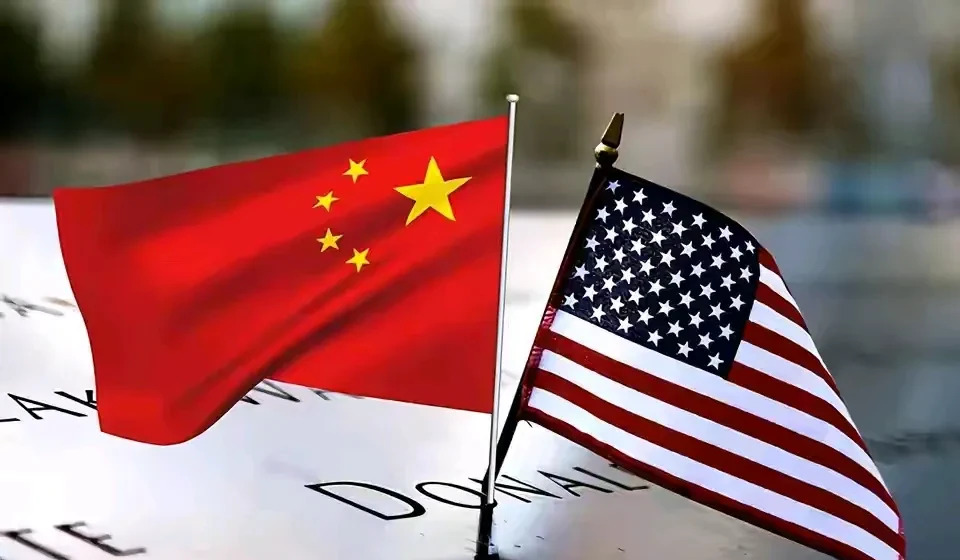美国为何打不动中国











世界要变天了？曾经不可一世的美帝，居然