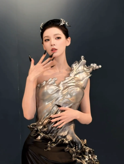 张柏芝18到45岁成长回顾太戳人！各年龄段心境迥异感悟不同，一句认真探索自己满是