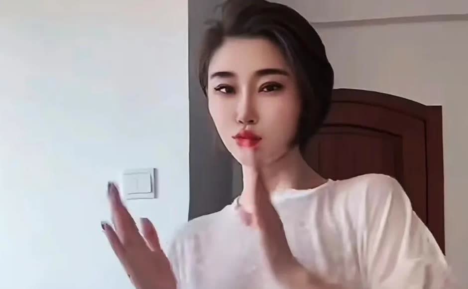 突发，又一位机车美女意外离世…

7月17号东北机车美女“骑哈雷的小姨”因为
