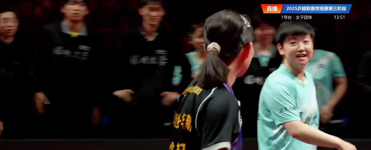 孙颖莎3:0姚睿轩 结束比赛就教师妹怎么打自己
8月30日，乒超联赛第三阶段
深