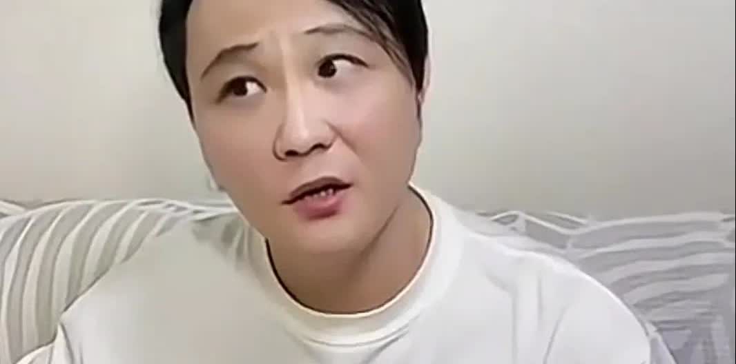 近期，前德云社弟子闫宗海（闫云达）再度抛出猛料，详细披露了同门师弟高鹤彩“挖角”