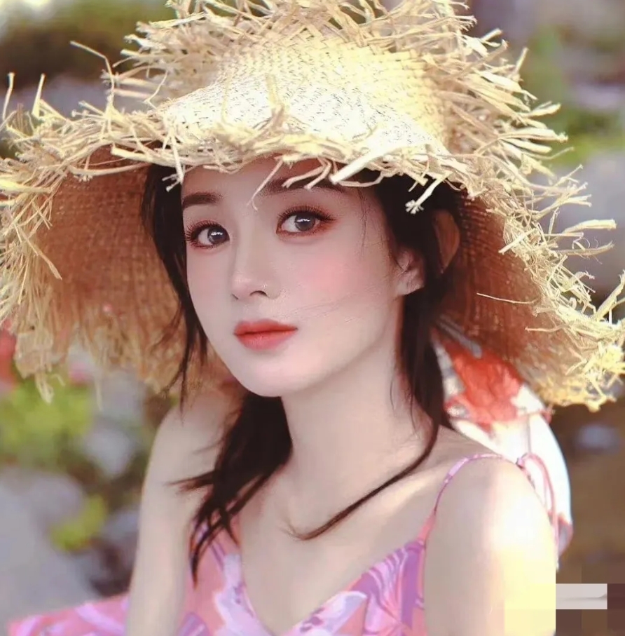 终于搞明白了！

为什么赵丽颖越来越刚了？

不是因为赵丽颖历来都被称为赵小刀，