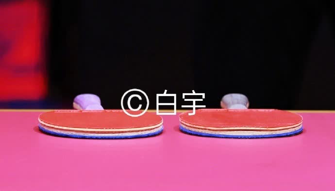 【王楚钦受损球拍高清细节图】多哈世乒赛混双第二轮，王楚钦/孙颖莎3：0战胜巴西组