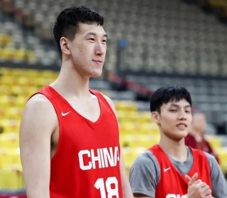 山西队要签下一位国家队内线球员？难道是杜润旺？山西队要他图什么呢？
虽然这个消息
