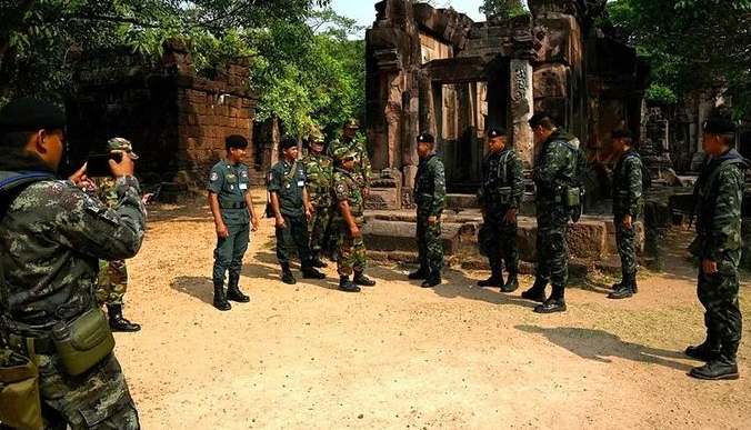 泰国和柬埔寨士兵终于可以放心休息了。一则关乎地区稳定的消息传来，泰国和柬埔寨正式