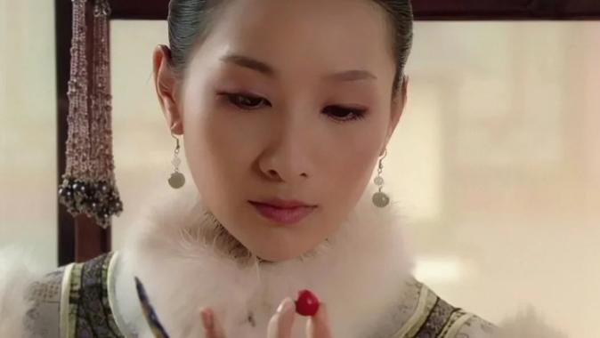 ​​#安陵容入选非遗#：调香大师制“鹂妃泪”香水卖断货​