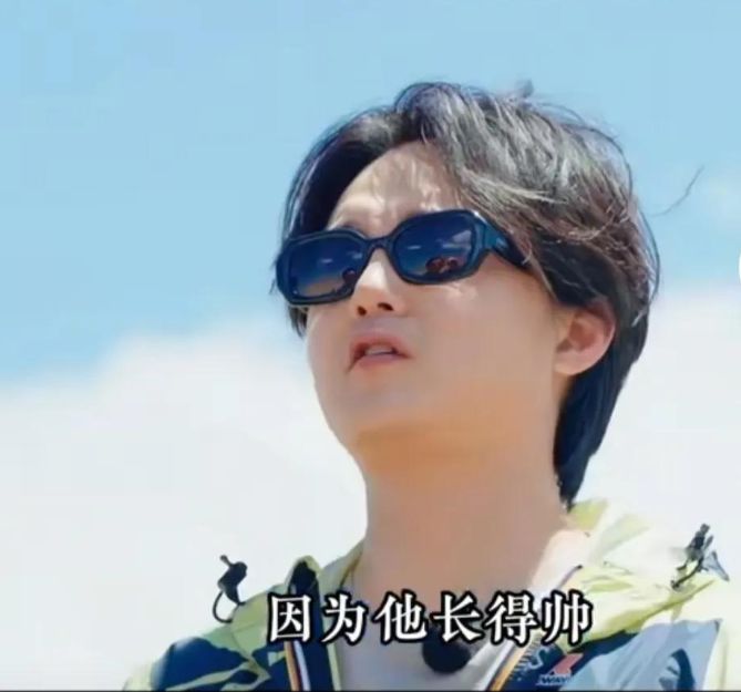 戍边战士节目上被轻视，刘震云一个提问，让一众明星羞愧难当
