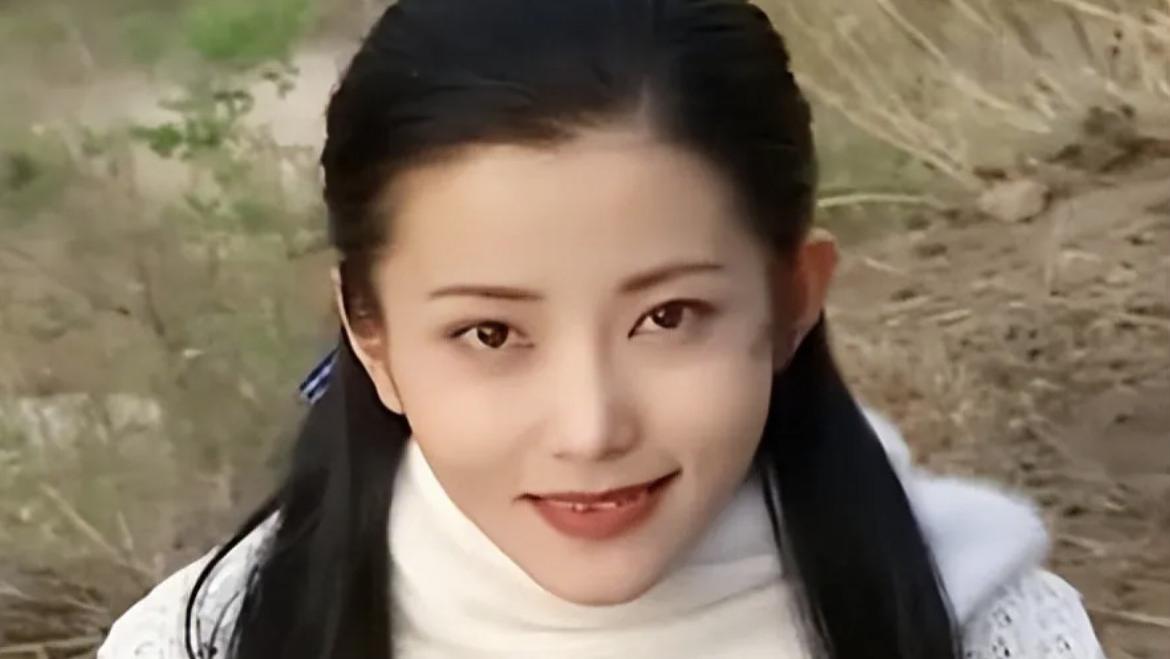 她陪朋友试镜自己却意外被琼瑶看中，可惜红颜薄命33岁就去世了