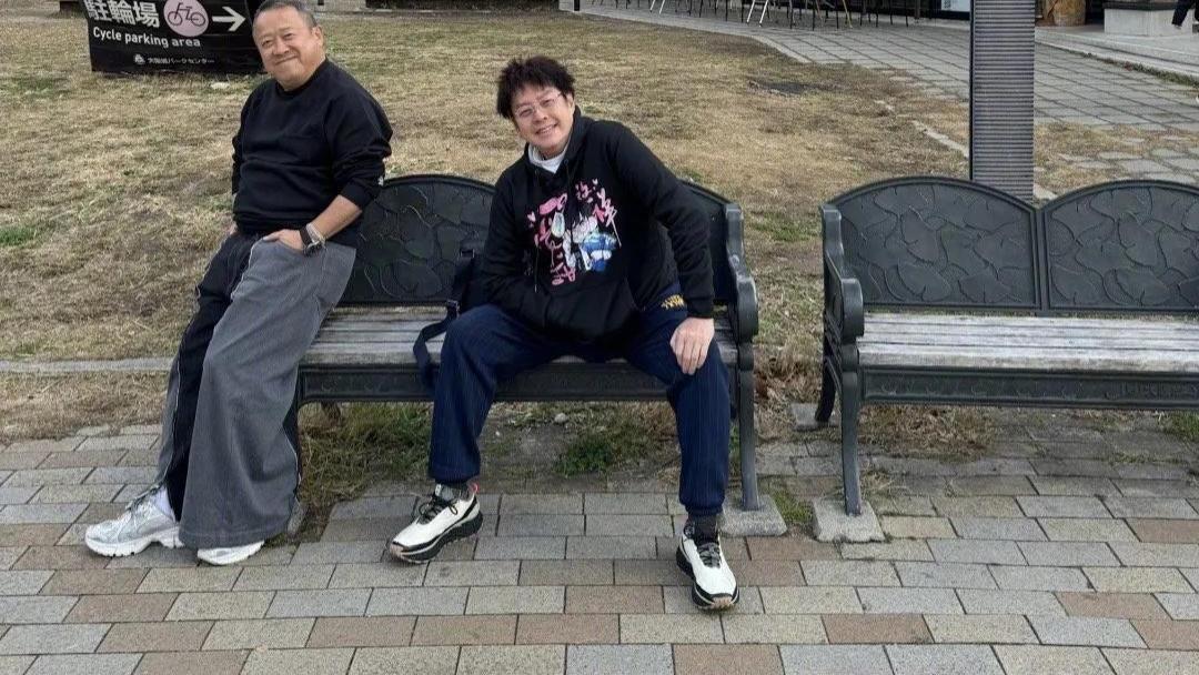 富人度假晒美食，普通人羡慕不已，背后藏着什么秘密？