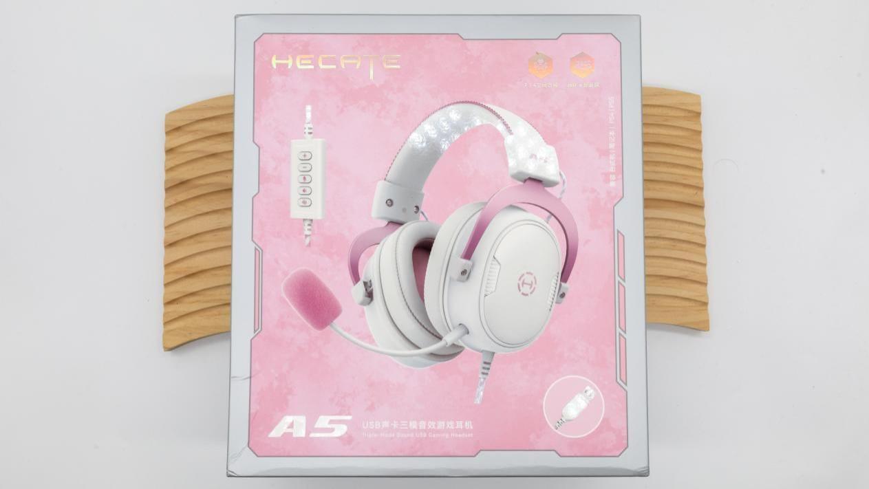 这款耳机有点意思，360°头部动态追踪？简评漫步者战神5头戴耳机