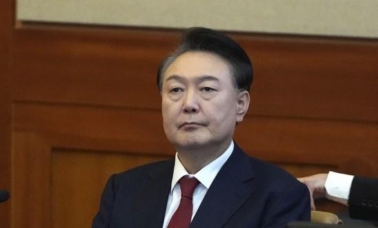 逮捕尹锡悦不是怕他跑！
主要是尹锡悦否认所有指控，
怕他销毁证据！
尹锡悦虽说是