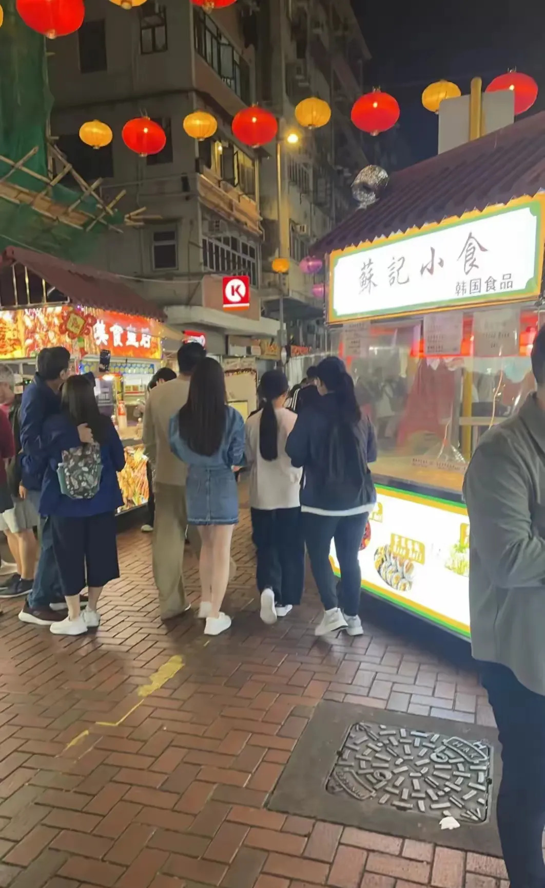 汪小菲带娃小玥儿体态变好











我的天哪！你们敢信？小玥儿现在体