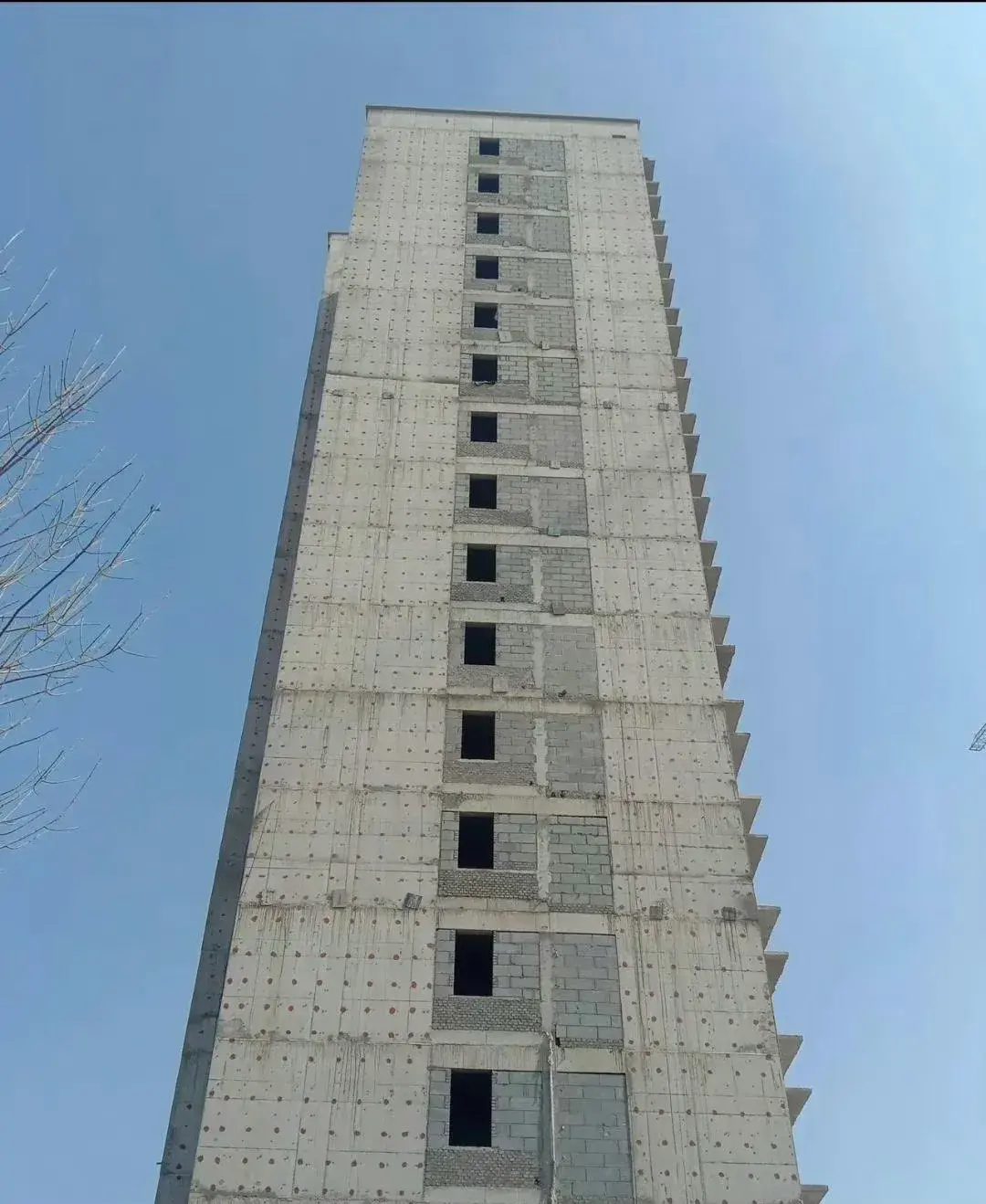 这盖的什么楼，窗户口这么小