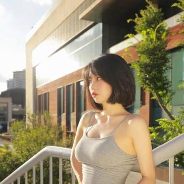 若无闲事挂心头，人间处处好风光