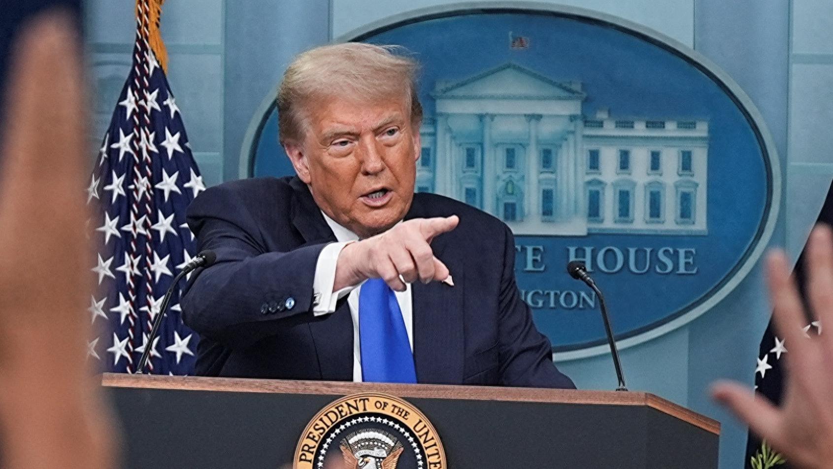 特朗普同意对中印加税500%，中方有言在先，印度计划报复美国