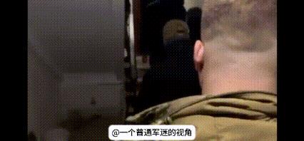 马里乌波尔市，俄联邦安全局对一名叫亚历山大·西罗夫的小孩展开了抓捕，并全程录像。