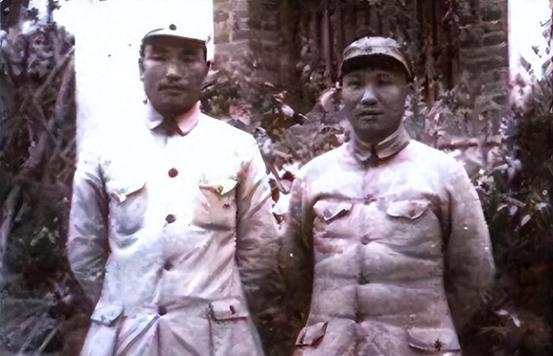 军区副参谋长什么都敢说，直言比他更能胜任司令的大有人在？
“1958年7月的傍晚