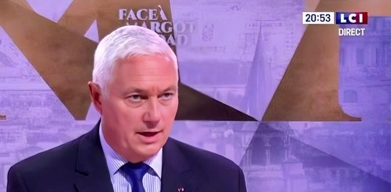 这是一个危险的信号！
法国将军、欧洲联合部队前副参谋长米歇尔·雅科夫列夫在LCI