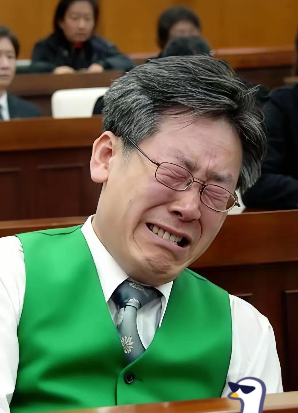 就在刚刚
韩国政府宣布
这已经是他们三周内第五次出手，加起来放了5.5万吨。可米