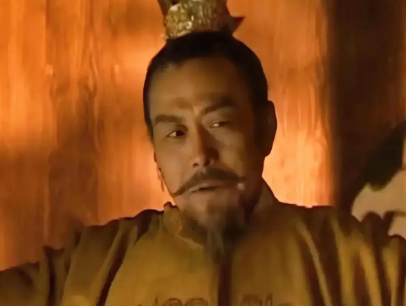 武德三年，刚建立三年的大唐竟然开启了三场战争:
1，李世民打洛阳，到第二年才结束