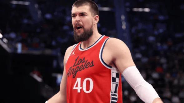 快船5连败赛后采访：泰伦卢甩锅，哈登祖巴茨怒怼！