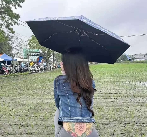 她想结婚了，身上的纹身怎么办？
