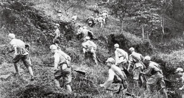 1950年7月底，由20多名武汉女大学生组成的南下工作队，在广西荔浦被土匪截杀，