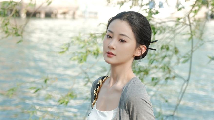 财运最爆的三大星座：钱财滚滚来，富贵命中注定