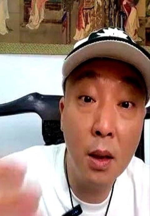 近日，网红