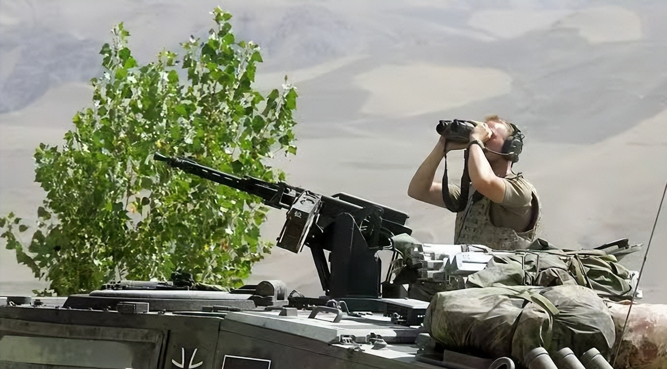 德国不怕俄军 准备开干了











德国突然硬气了！直接放狠话，说俄